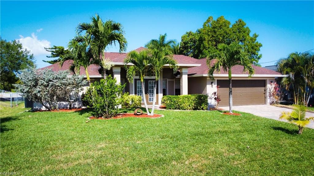 4346 18th PL CAPE CORAL, FL 33914