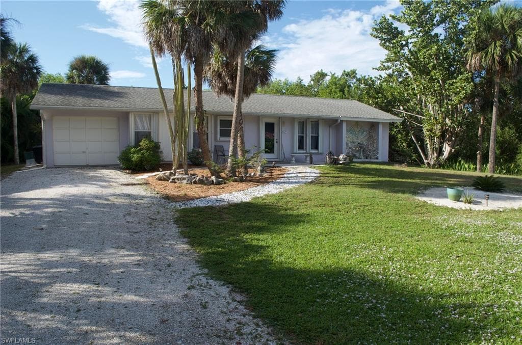 6471 Pine AVE SANIBEL, FL 33957