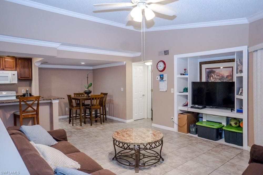 201 Santa Clara DR 2 NAPLES, FL 34104