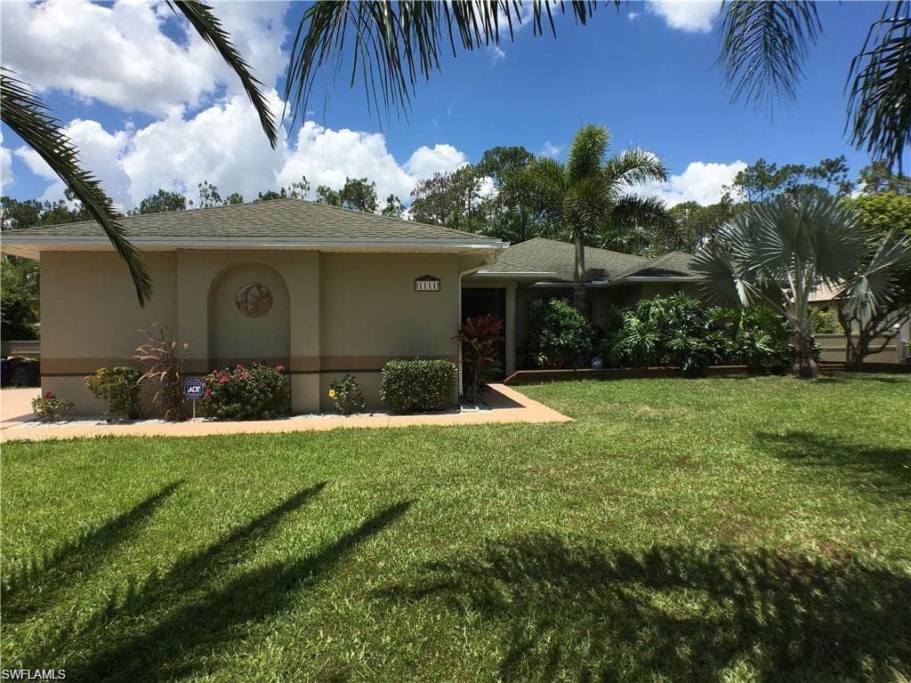1111 Thompson AVE LEHIGH ACRES, FL 33972