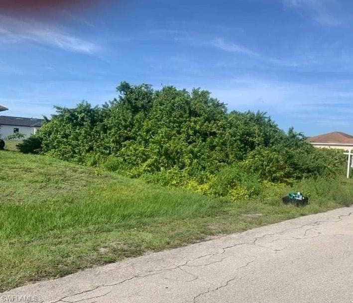 3209 22nd ST SW LEHIGH ACRES, FL 33976