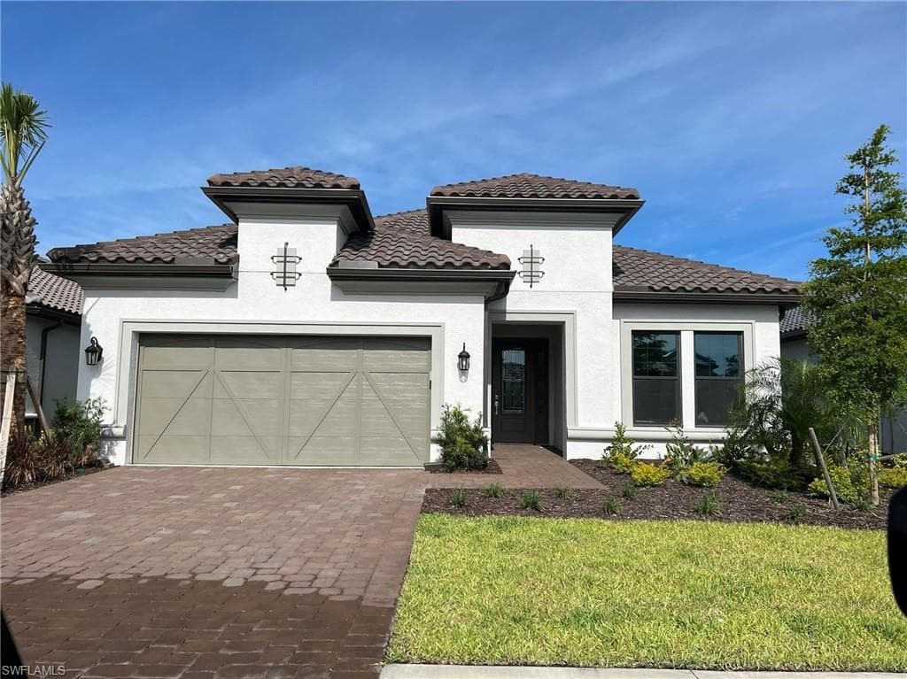 8927 Cappello CT NAPLES, FL 34119