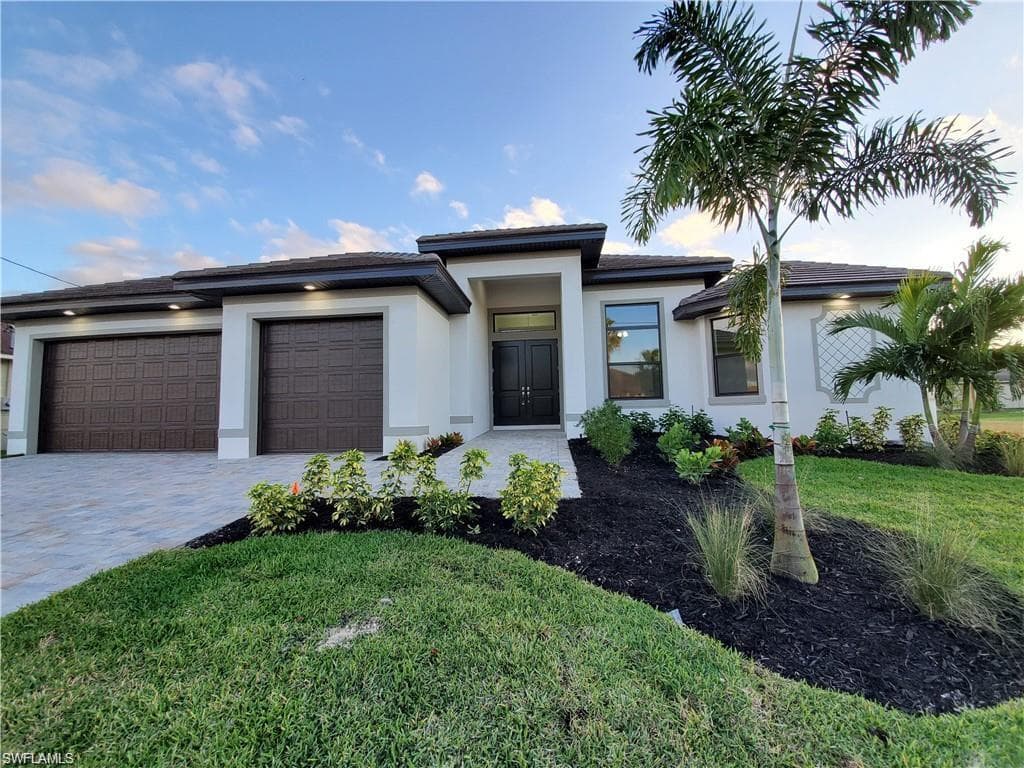 4604 SW 25th PL CAPE CORAL, FL 33914