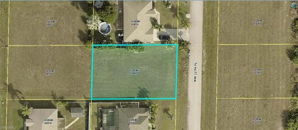 916 NW 12th PL CAPE CORAL, FL 33993