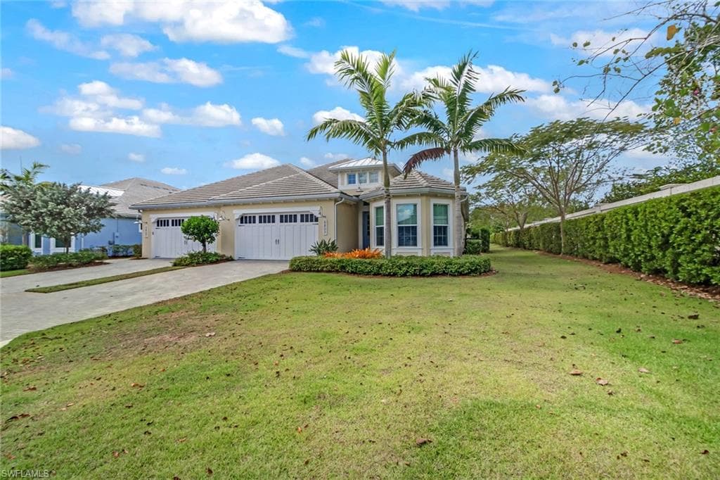 5803 Haiti DR NAPLES, FL 34113