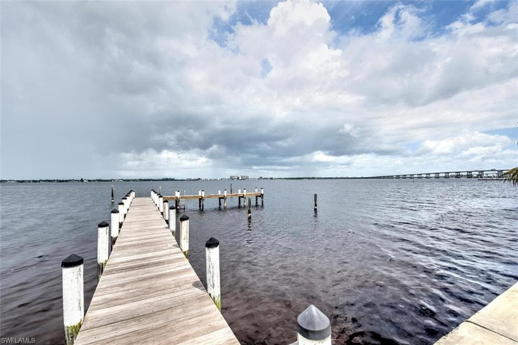 1900 Clifford ST 502 FORT MYERS, FL 33901