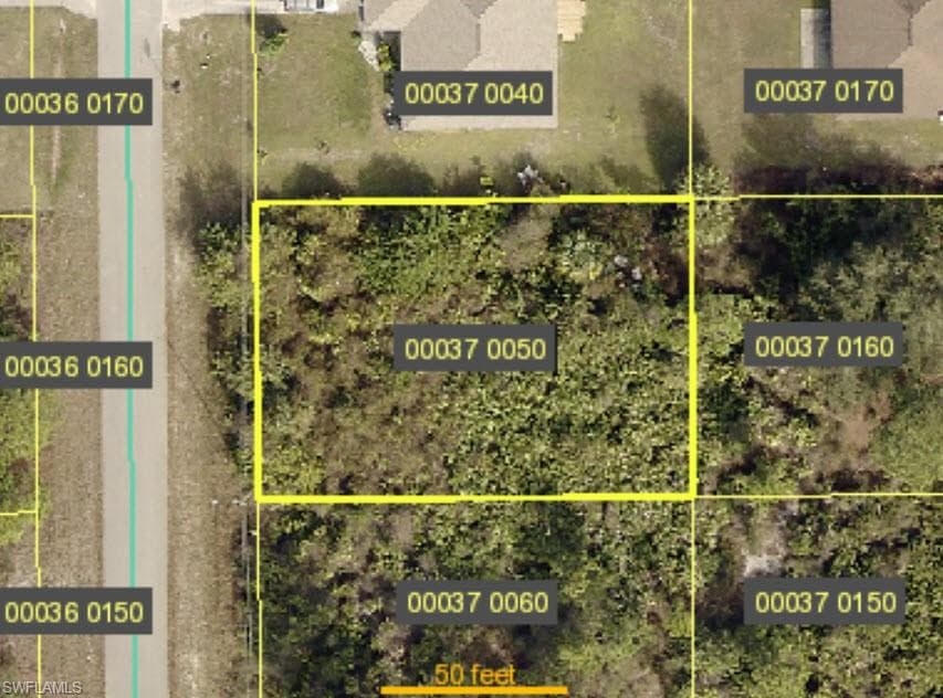735 Chapman AVE S LEHIGH ACRES, FL 33974