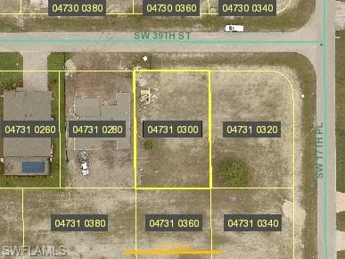 1726 SW 39th ST CAPE CORAL, FL 33914