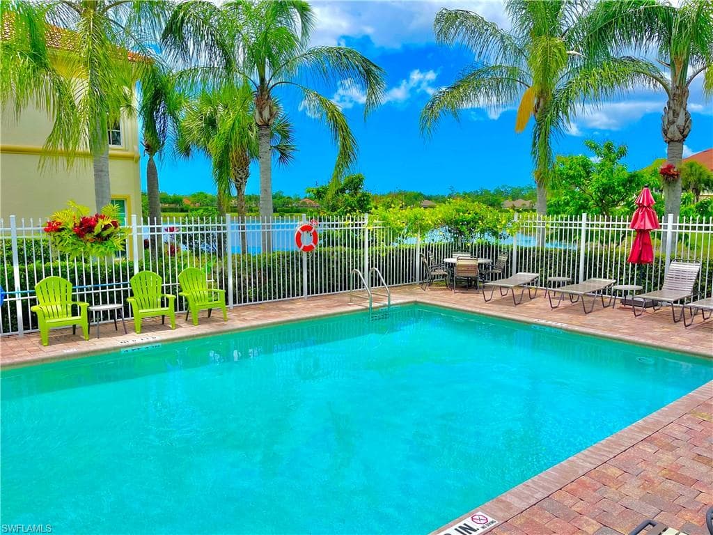 7874 Clemson ST 201 NAPLES, FL 34104