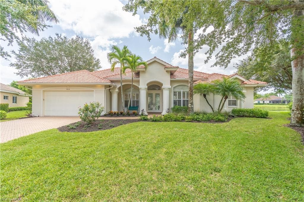 4616 Snowy Egret DR NAPLES, FL 34119