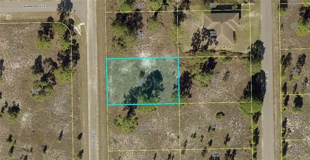 1143 Holly AVE S LEHIGH ACRES, FL 33974
