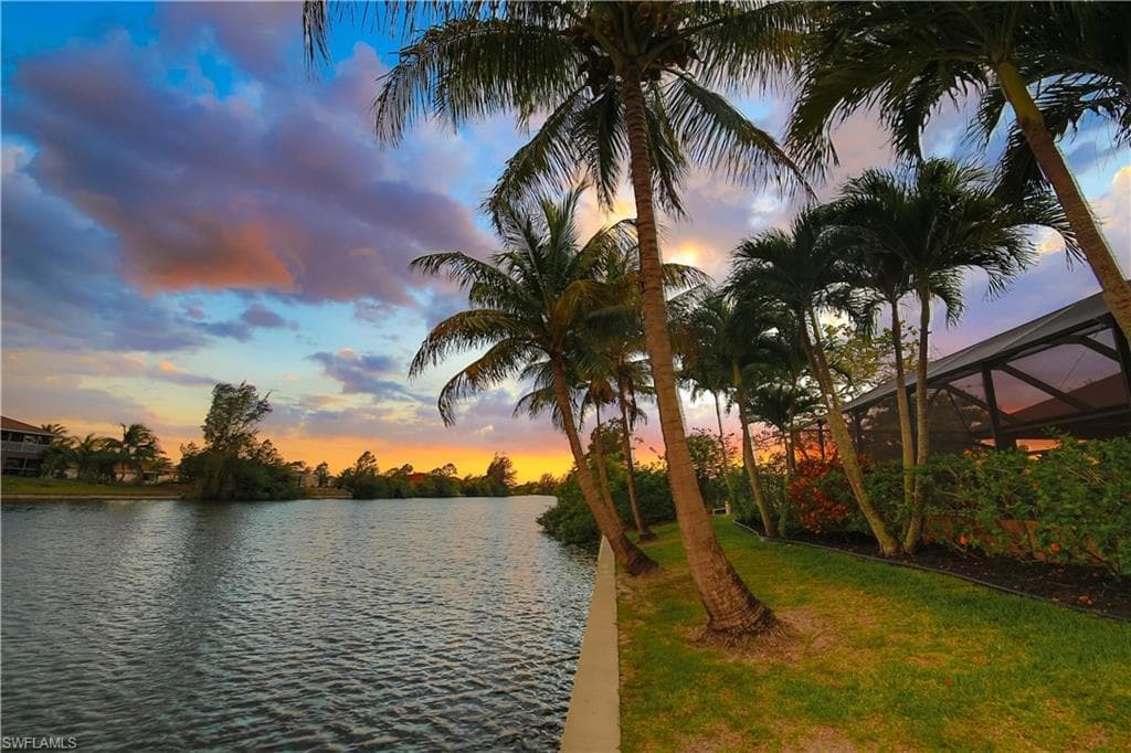 2400 NW 25th TER CAPE CORAL, FL 33993