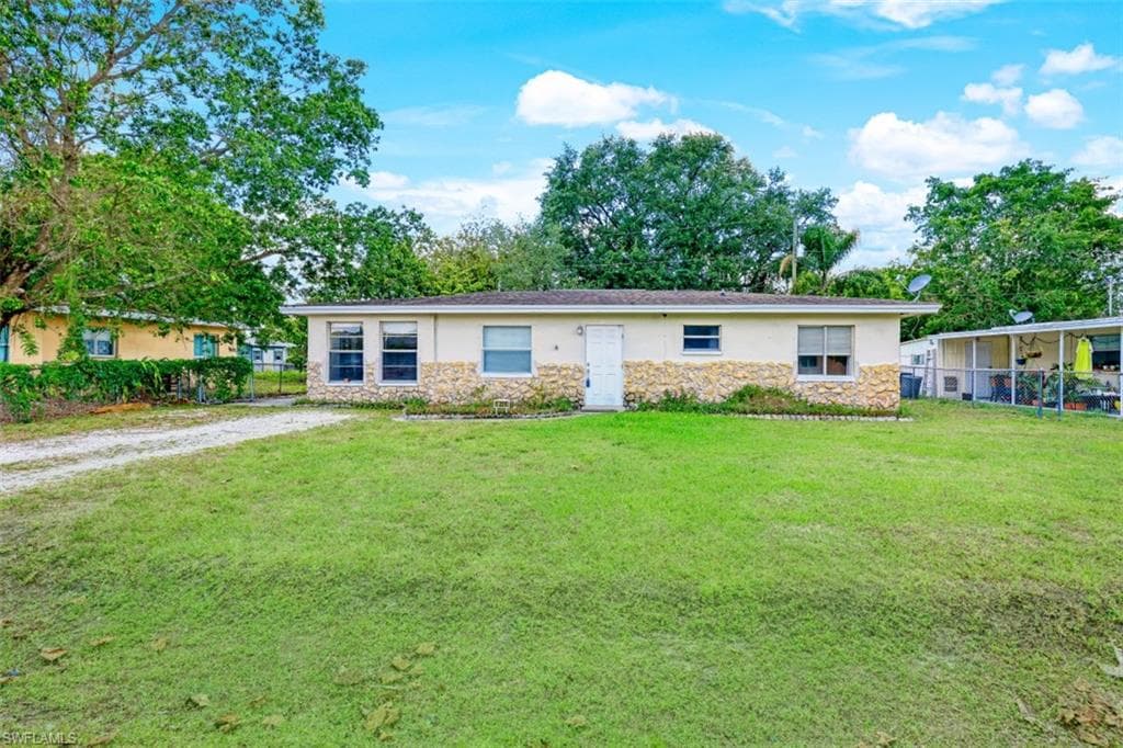 1209 Biscayne DR CAPE CORAL, FL 33909