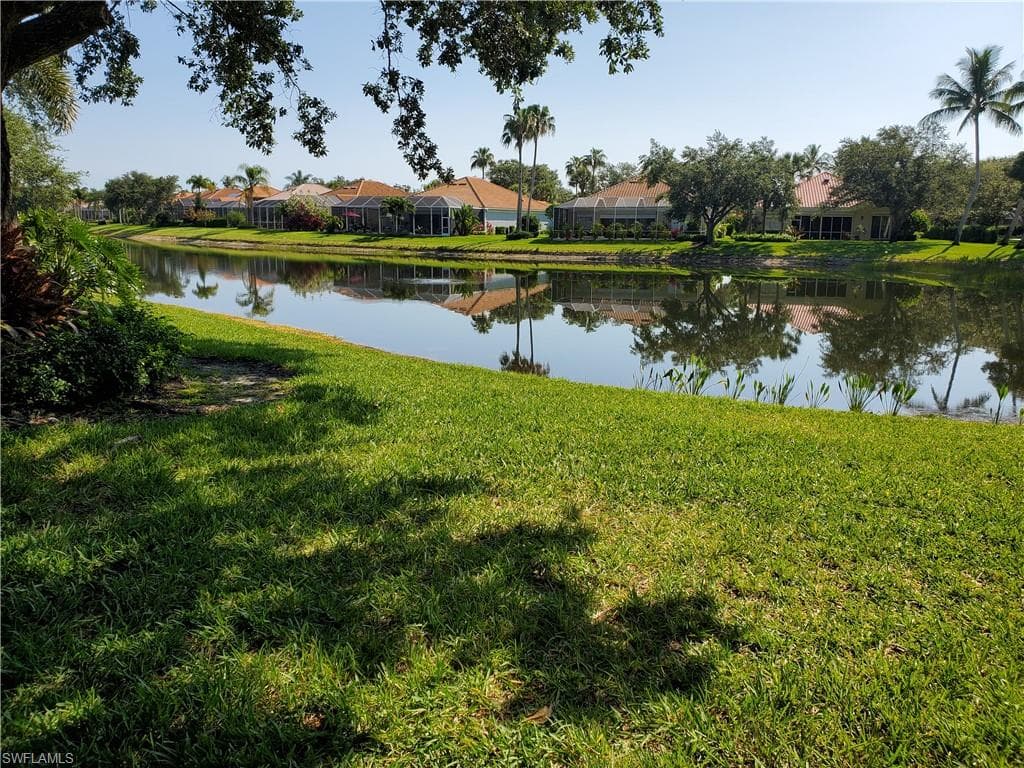 5704 Drummond WAY NAPLES, FL 34119