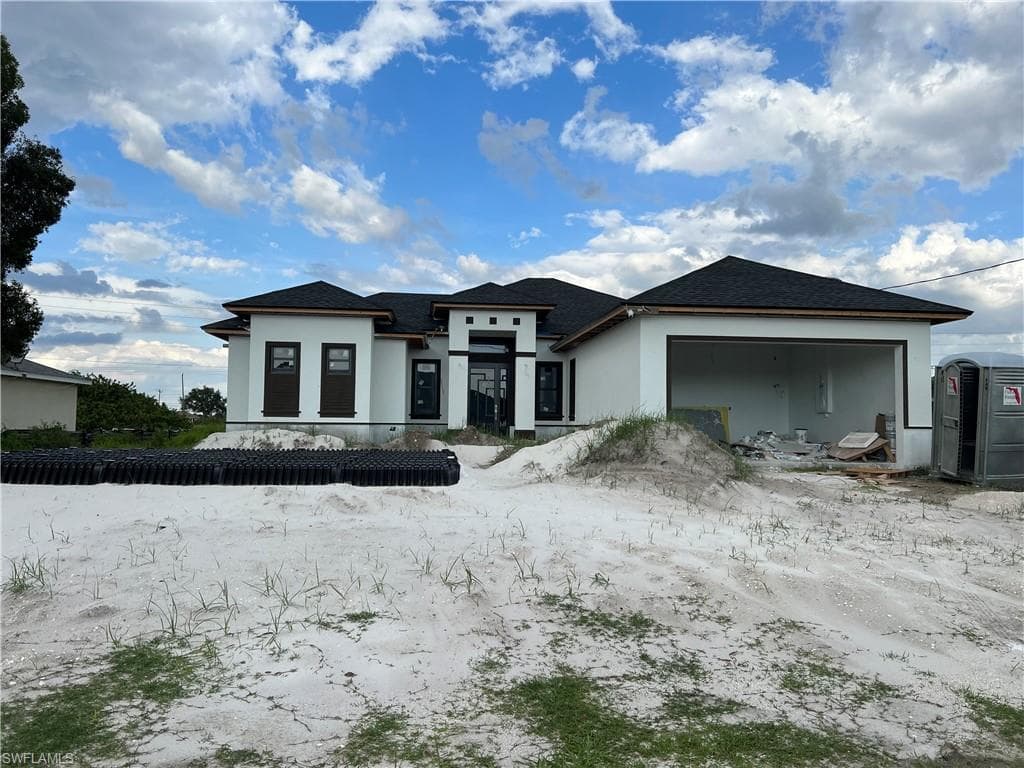 1581 Gilbert AVE S LEHIGH ACRES, FL 33973