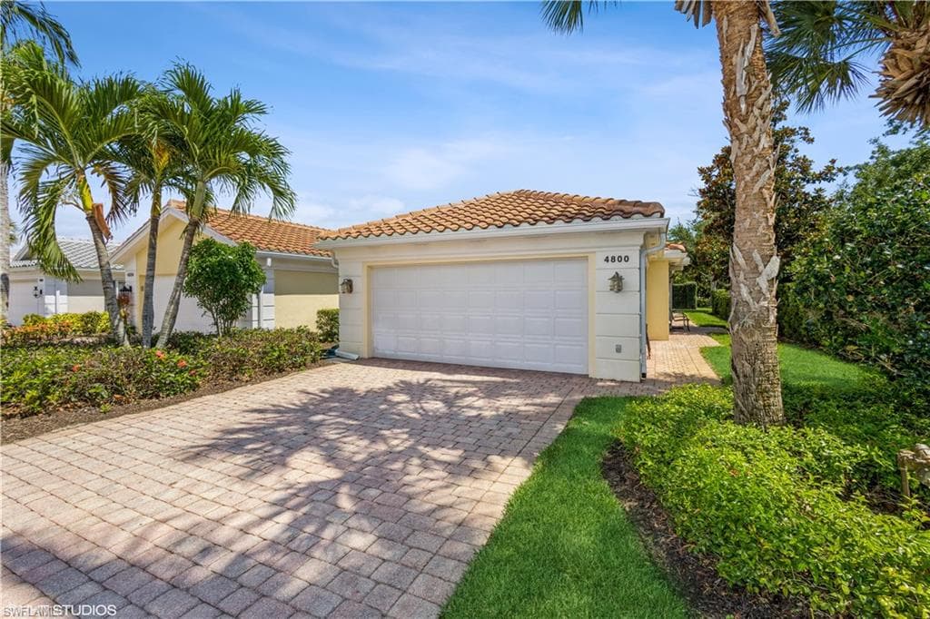 4800 Lasqueti WAY NAPLES, FL 34119