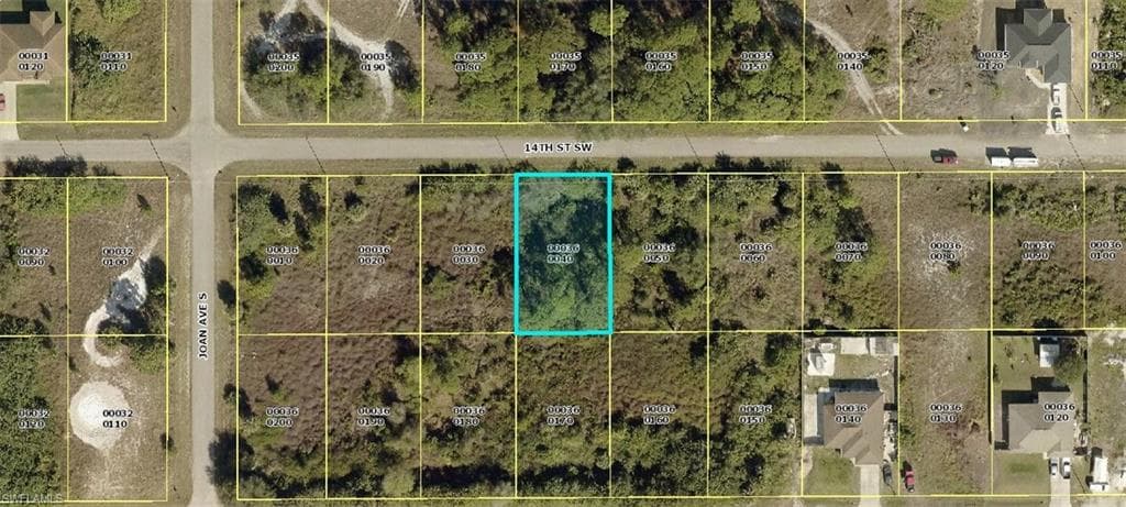 2913 14th ST SW LEHIGH ACRES, FL 33976