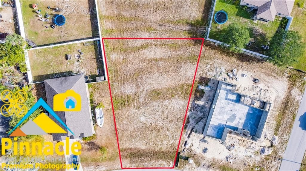 719 SW 6th ST CAPE CORAL, FL 33991