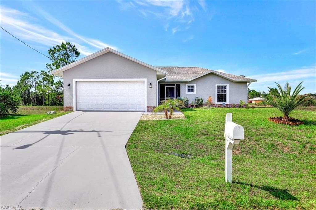 1131 Ermine ST E LEHIGH ACRES, FL 33974