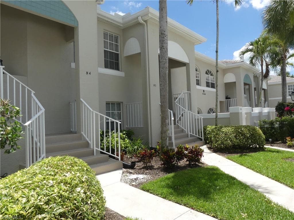 13120 Castle Harbour DR N5 NAPLES, FL 34110