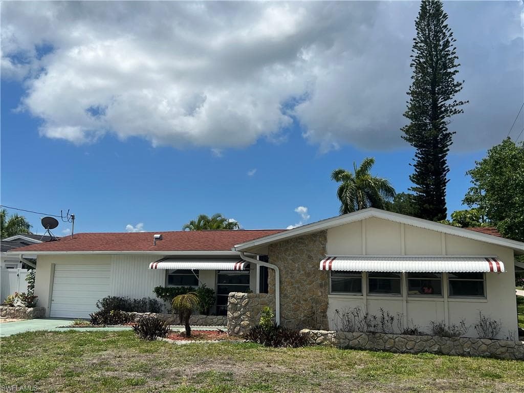5302 Cortez CT CAPE CORAL, FL 33904