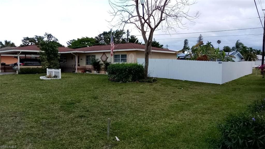 4480 18th PL SW NAPLES, FL 34116