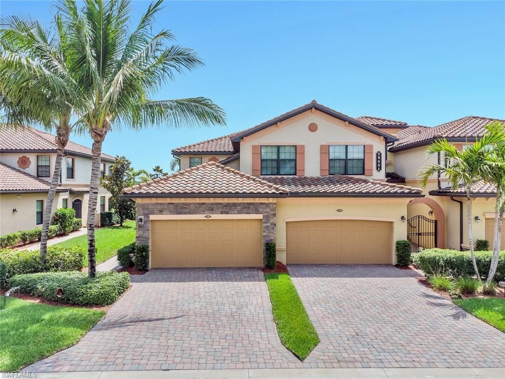 28551 Carlow CT 1101 BONITA SPRINGS, FL 34135