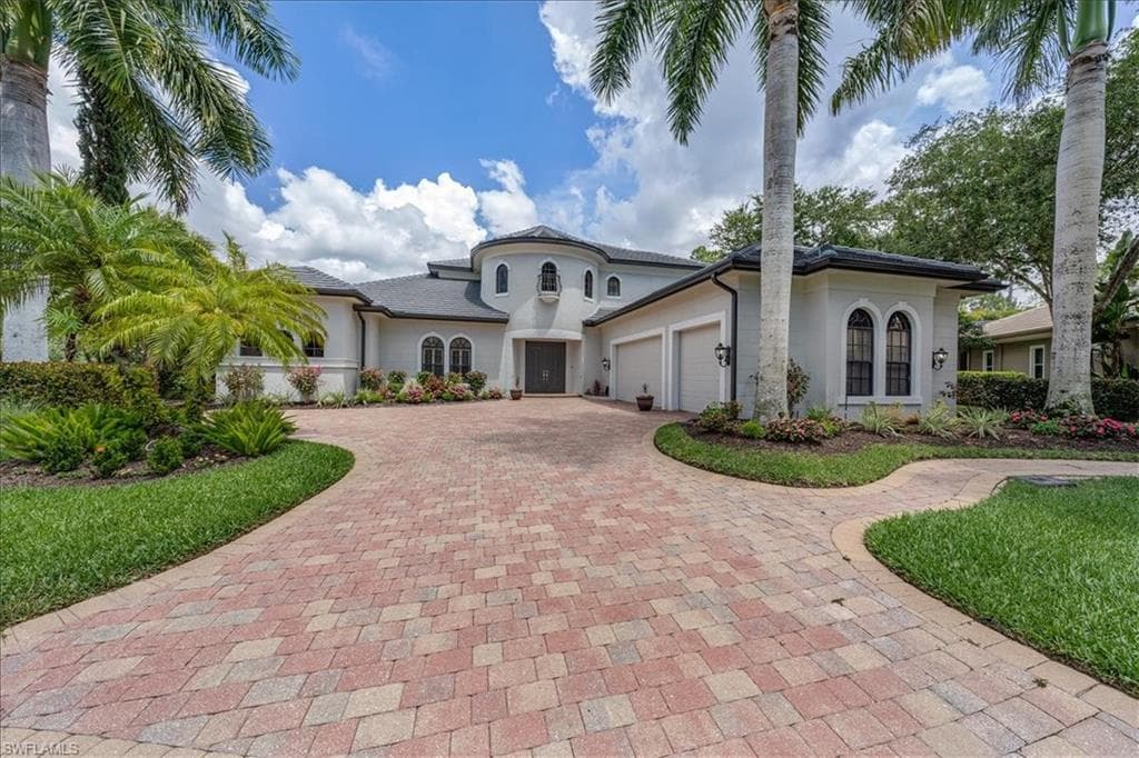 2934 Florentine CT NAPLES, FL 34119