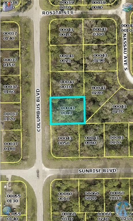 163 Columbus BLVD LEHIGH ACRES, FL 33936