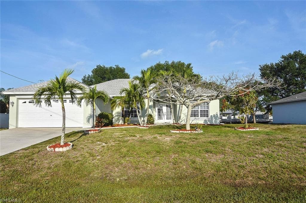 2532 SW 25th PL CAPE CORAL, FL 33914