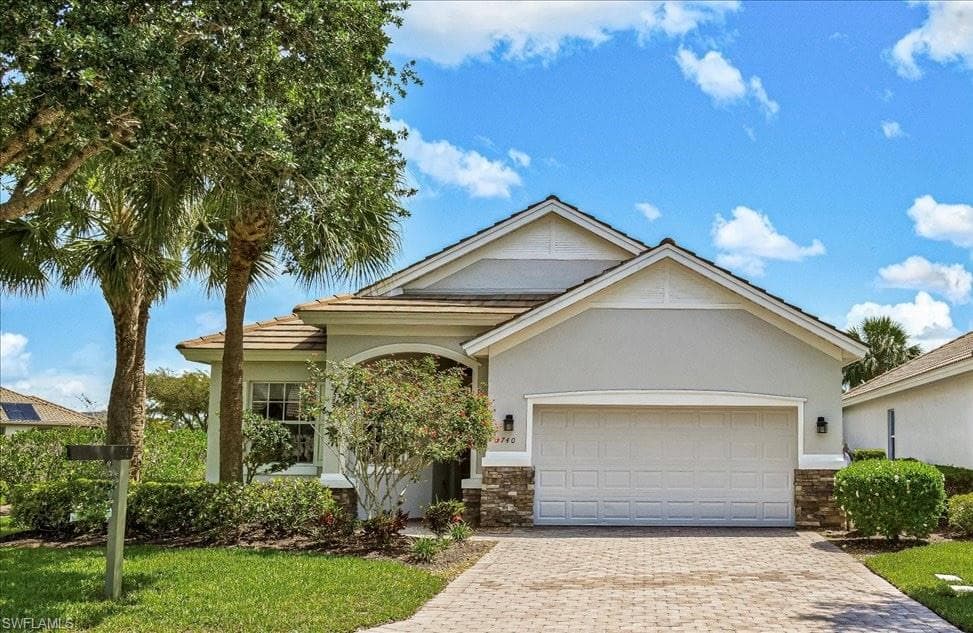 3740 Lakeview Isle CT FORT MYERS, FL 33905