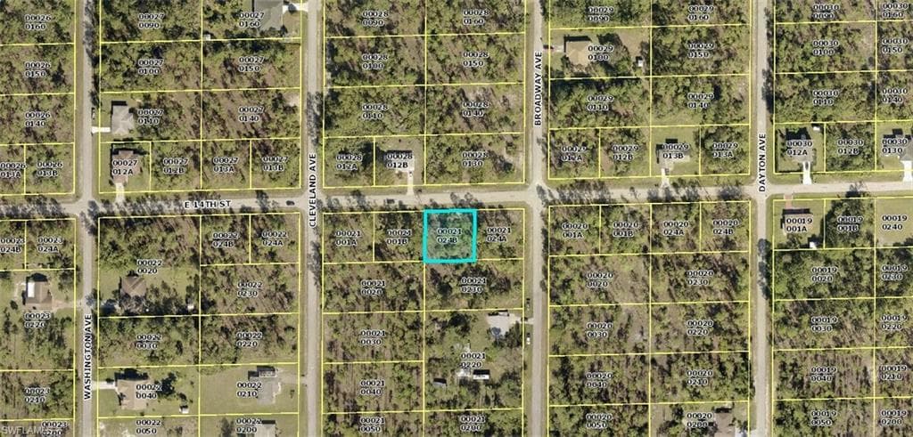 1504 E 14th ST LEHIGH ACRES, FL 33972