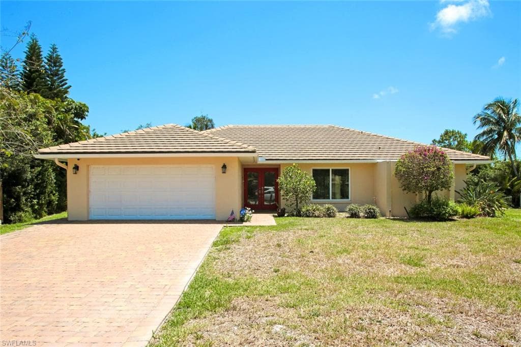 27164 Edenbridge CT BONITA SPRINGS, FL 34135