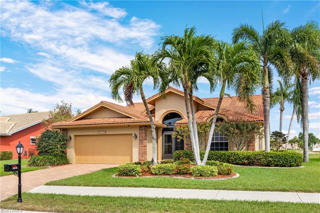 12810 Kelly Greens BLVD FORT MYERS, FL 33908