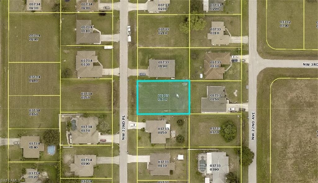 233 NW 22nd PL CAPE CORAL, FL 33993