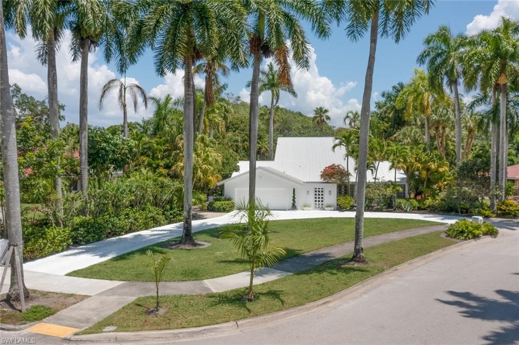 1625 Menlo RD FORT MYERS, FL 33901