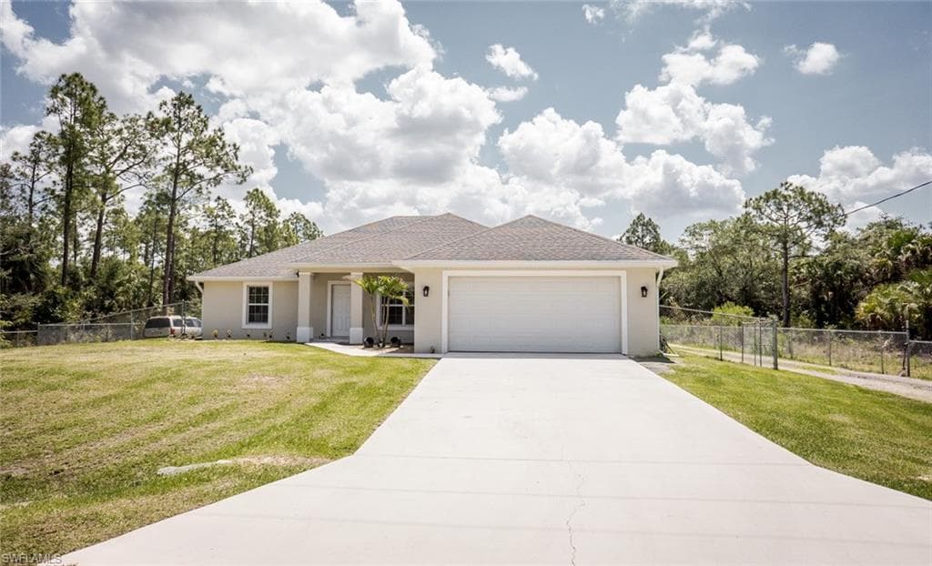 1320 Euclid AVE LEHIGH ACRES, FL 33972