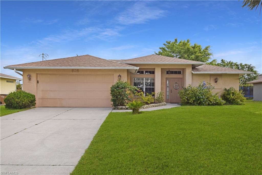 525 SW 24th ST CAPE CORAL, FL 33991
