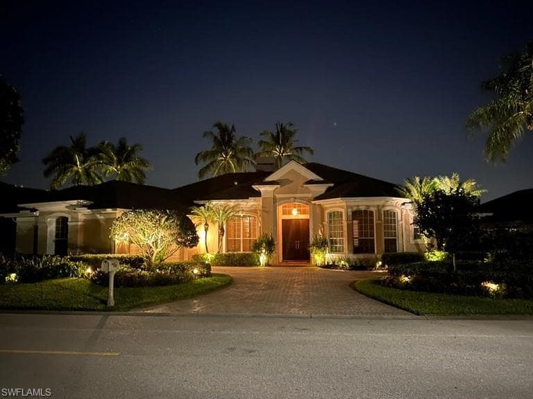 938 Spanish Moss TRL NAPLES, FL 34108