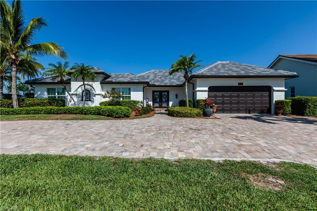 110 Channel CT MARCO ISLAND, FL 34145