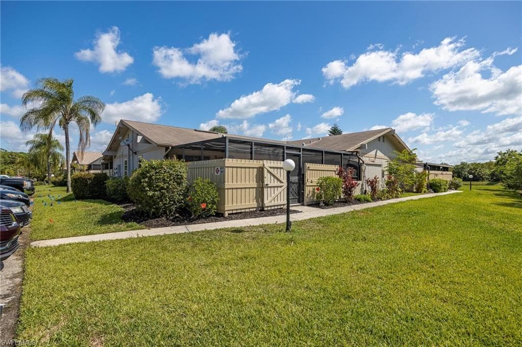 15572 Crystal Lake DR NORTH FORT MYERS, FL 33917