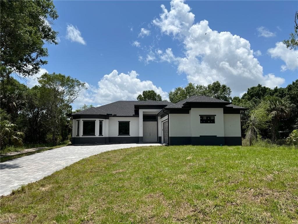 2912 66th AVE NE NAPLES, FL 34120