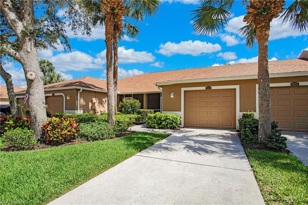 1673 Morning Sun LN E-21 NAPLES, FL 34119