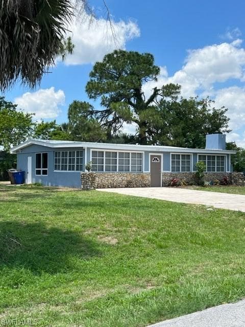 113 Lincoln AVE LEHIGH ACRES, FL 33936