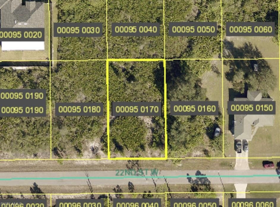 2512 22nd ST W LEHIGH ACRES, FL 33971