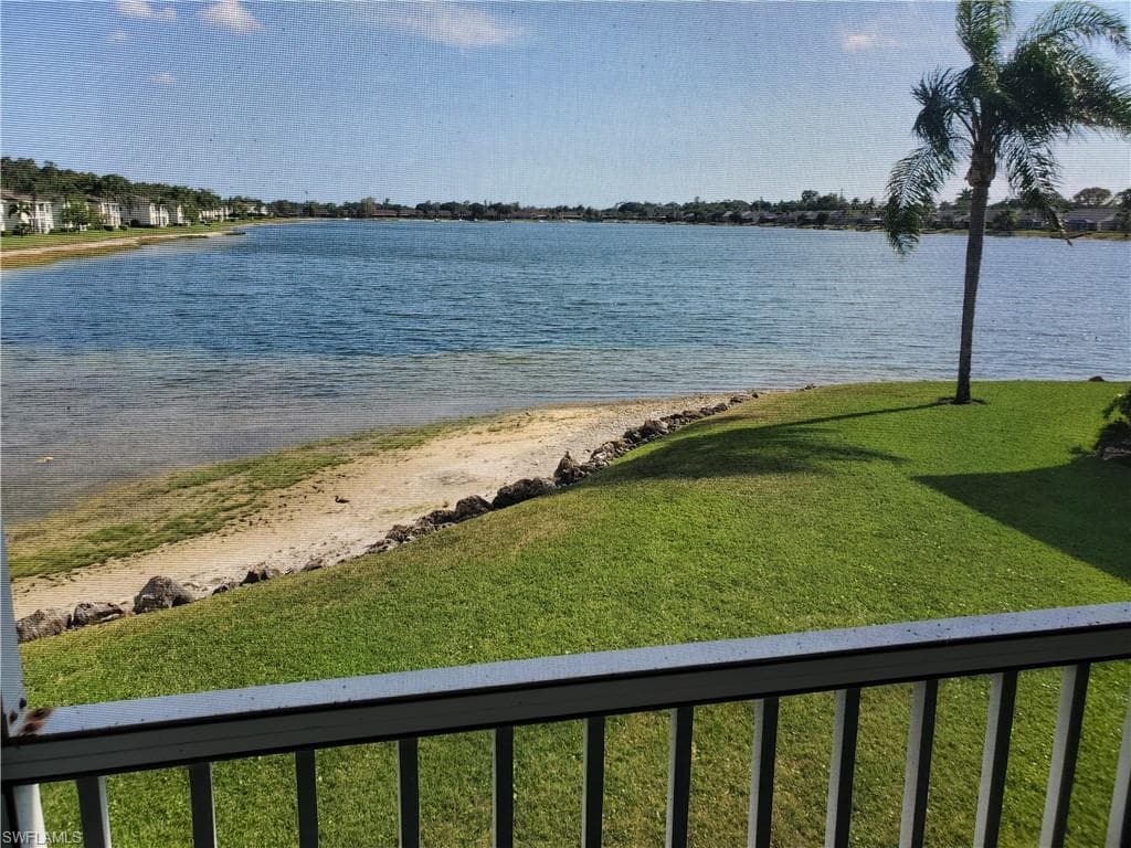 2380 Piccadilly Circus 2-202 NAPLES, FL 34112
