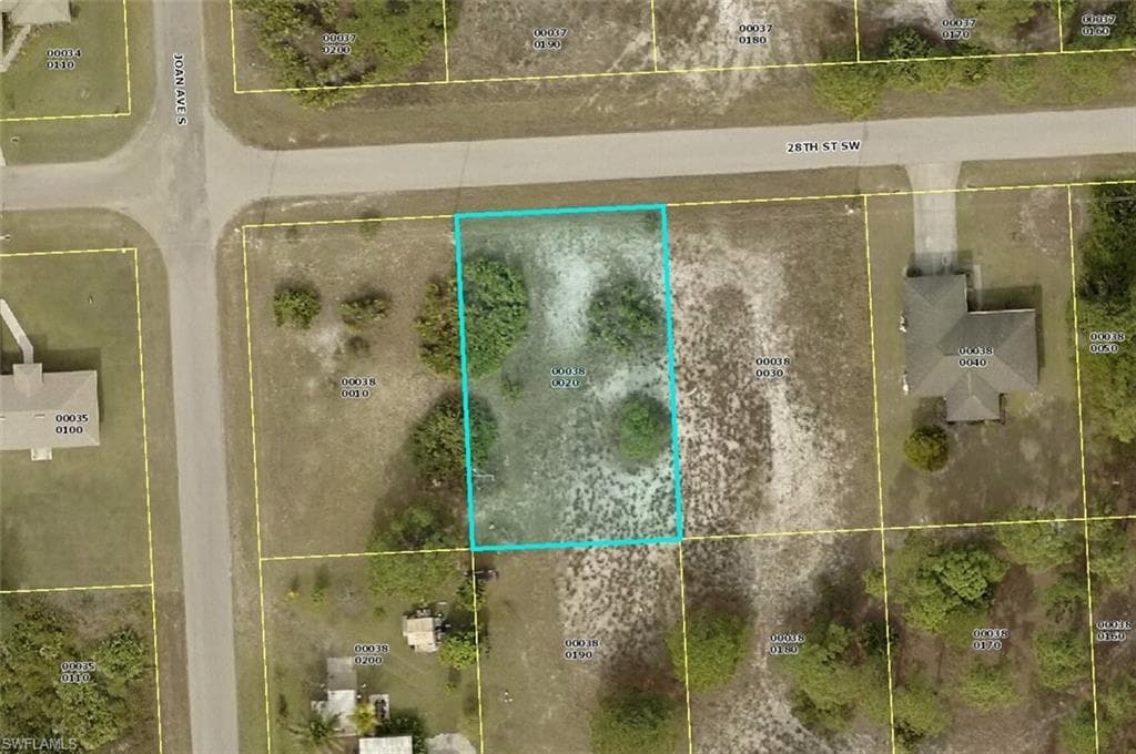 2917 28th ST SW LEHIGH ACRES, FL 33976