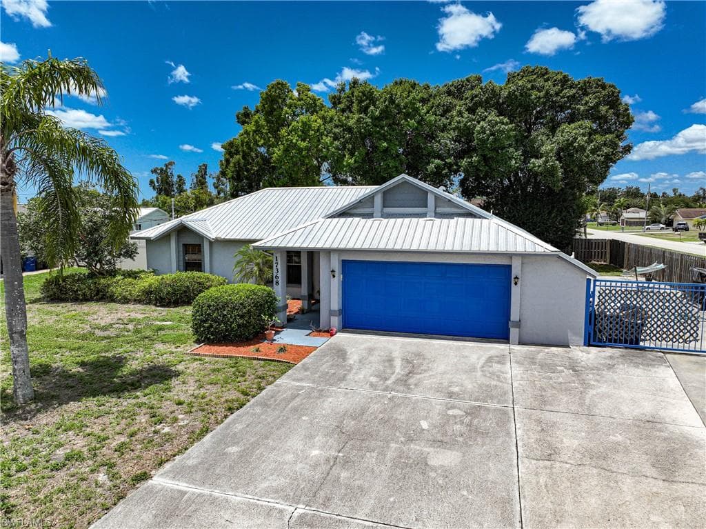 17368 Fuchsia RD FORT MYERS, FL 33967