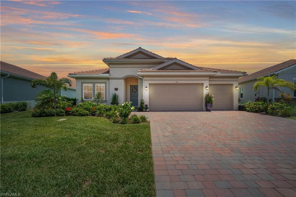 3649 Avenida Del Vera NORTH FORT MYERS, FL 33917
