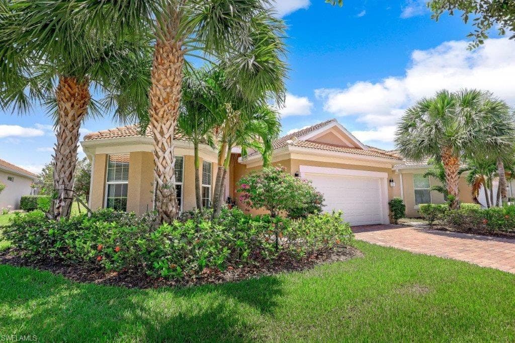 28037 Quiet Water WAY BONITA SPRINGS, FL 34135